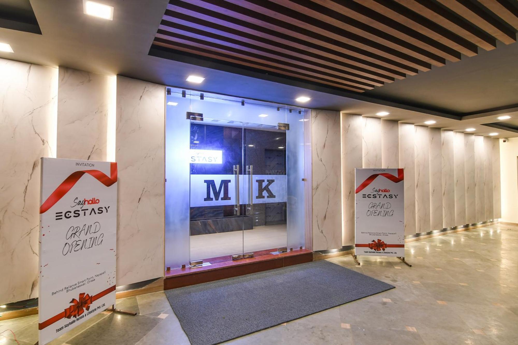 Super Townhouse Oak Sayhallo Ecstasy Bhubaneswar Ngoại thất bức ảnh