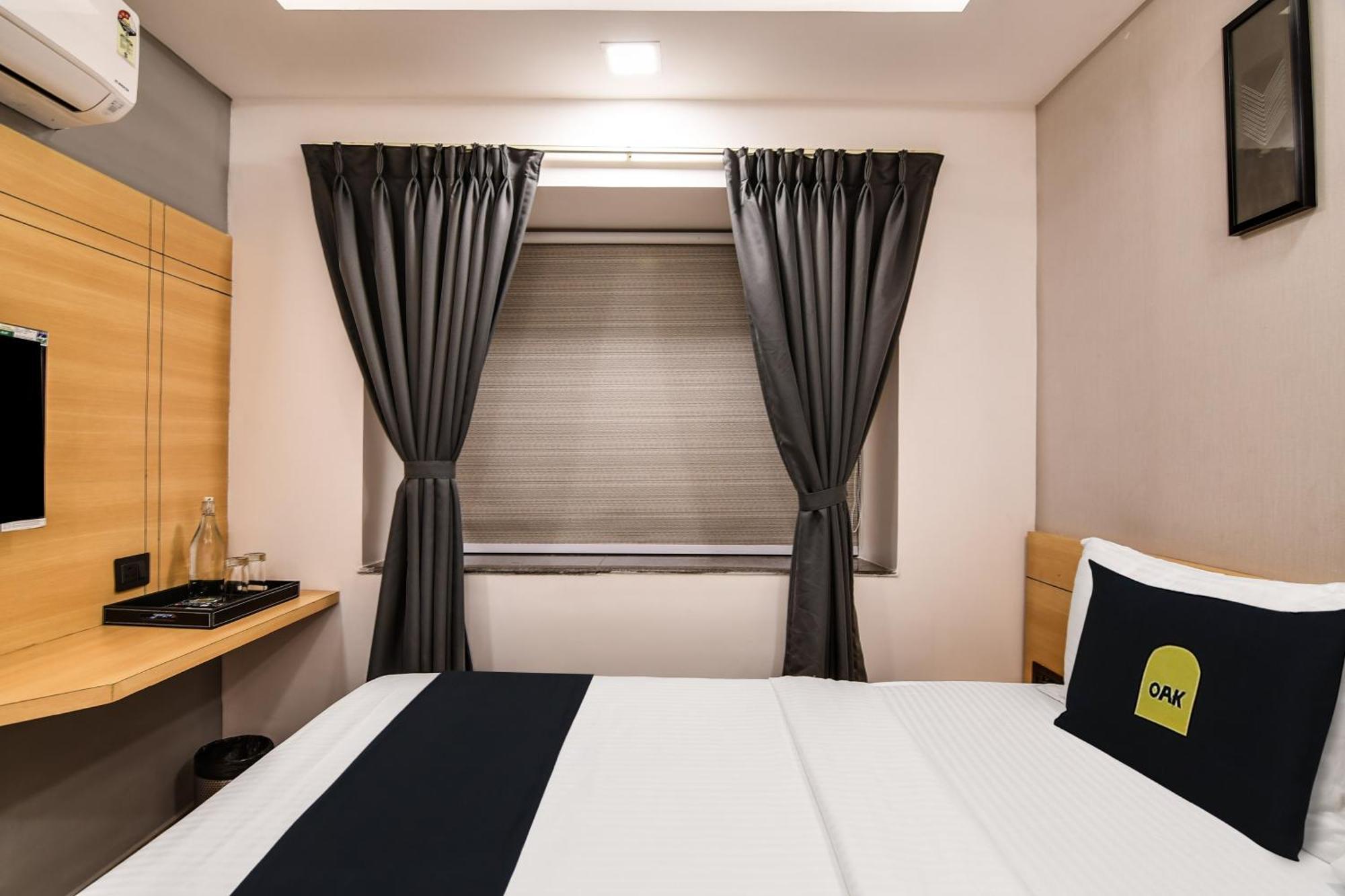 Super Townhouse Oak Sayhallo Ecstasy Bhubaneswar Ngoại thất bức ảnh