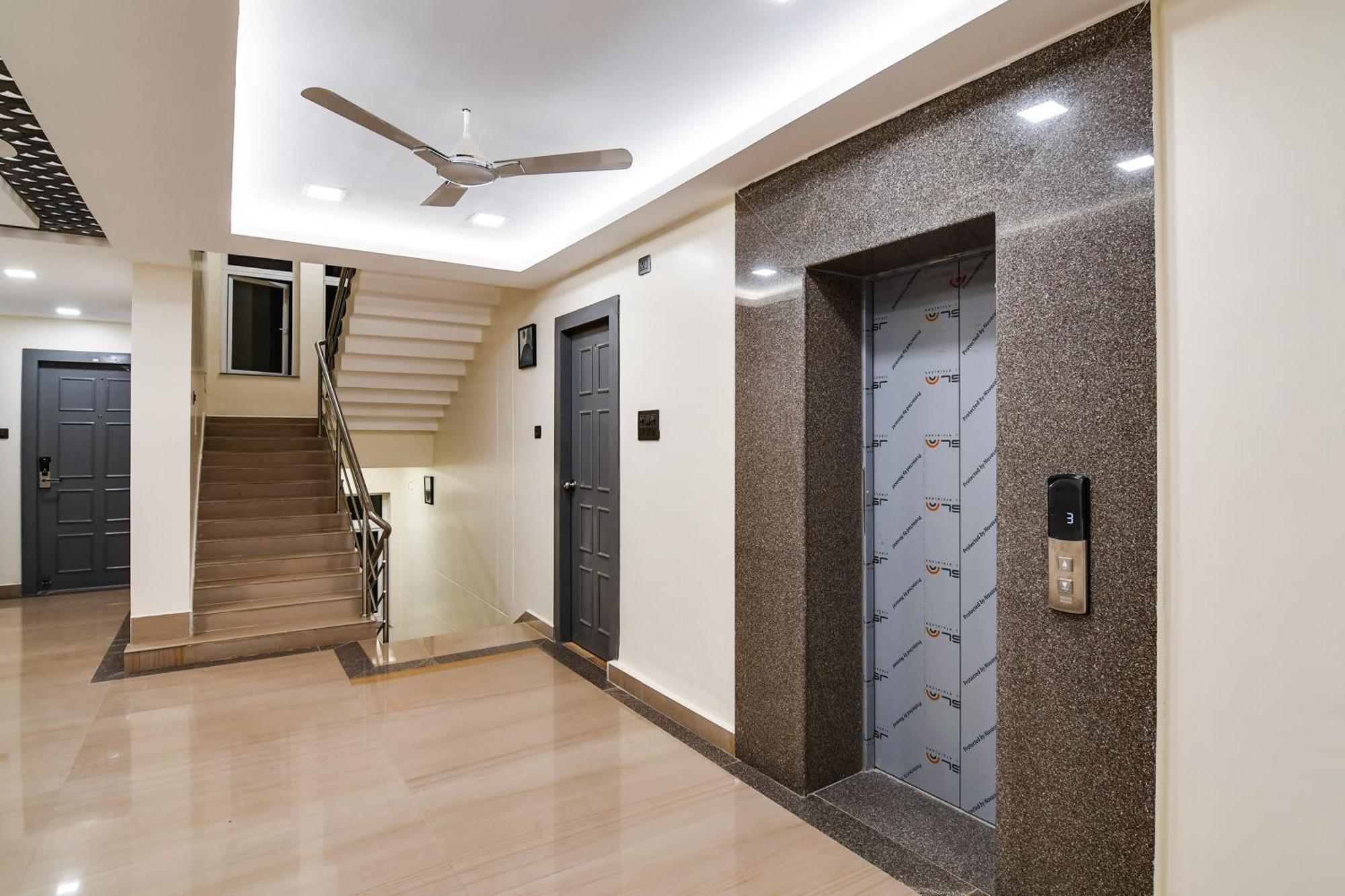 Super Townhouse Oak Sayhallo Ecstasy Bhubaneswar Ngoại thất bức ảnh