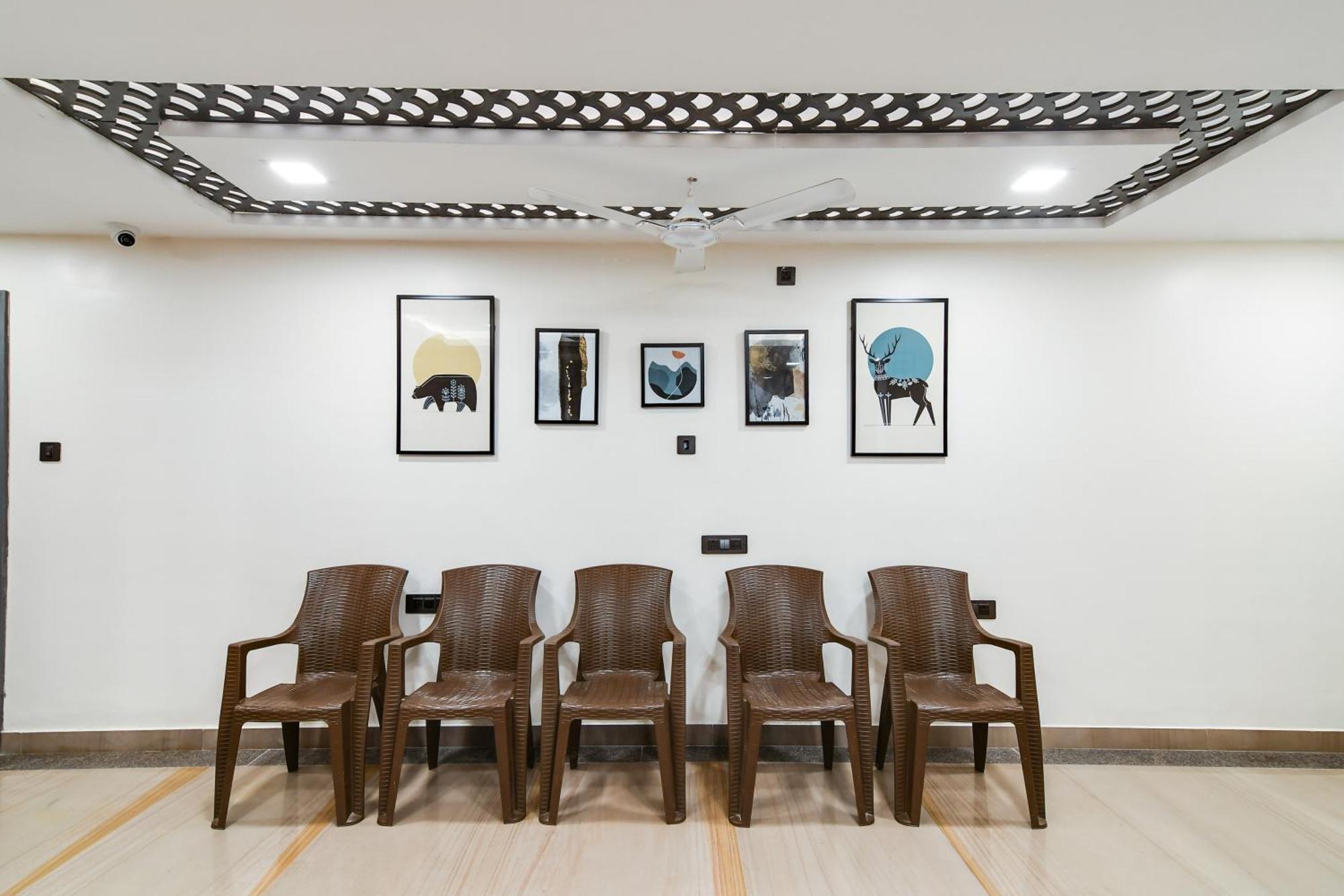 Super Townhouse Oak Sayhallo Ecstasy Bhubaneswar Ngoại thất bức ảnh