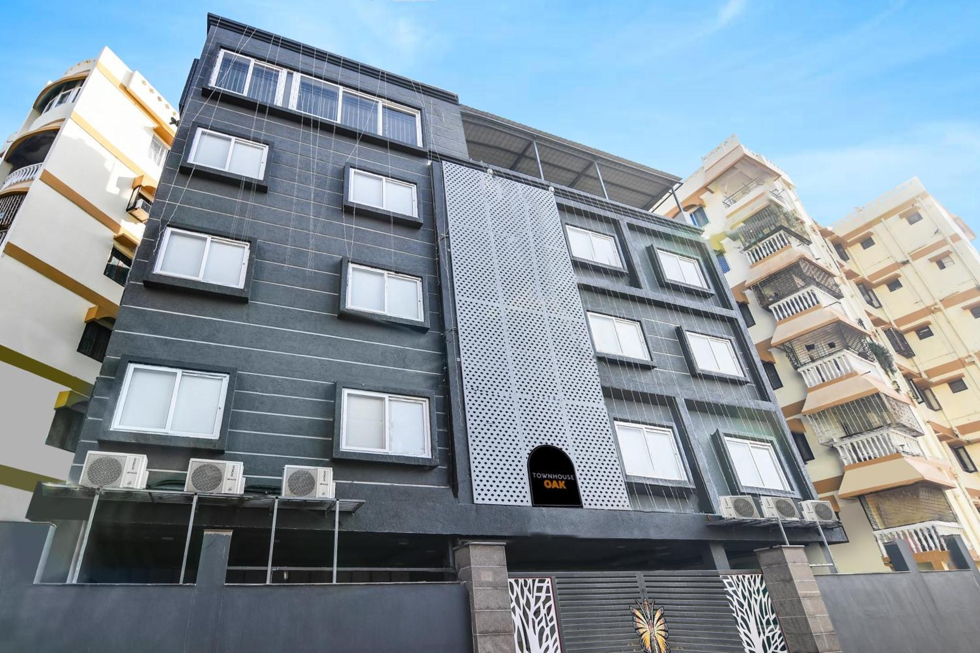 Super Townhouse Oak Sayhallo Ecstasy Bhubaneswar Ngoại thất bức ảnh