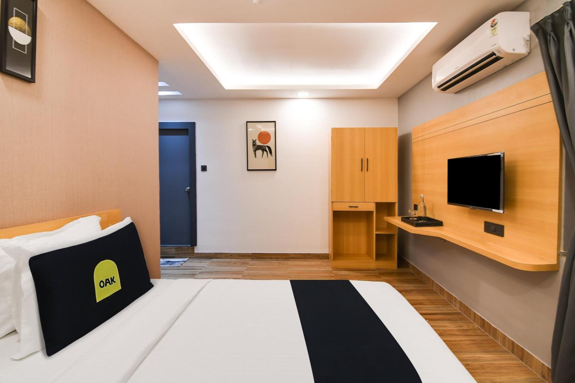Super Townhouse Oak Sayhallo Ecstasy Bhubaneswar Ngoại thất bức ảnh