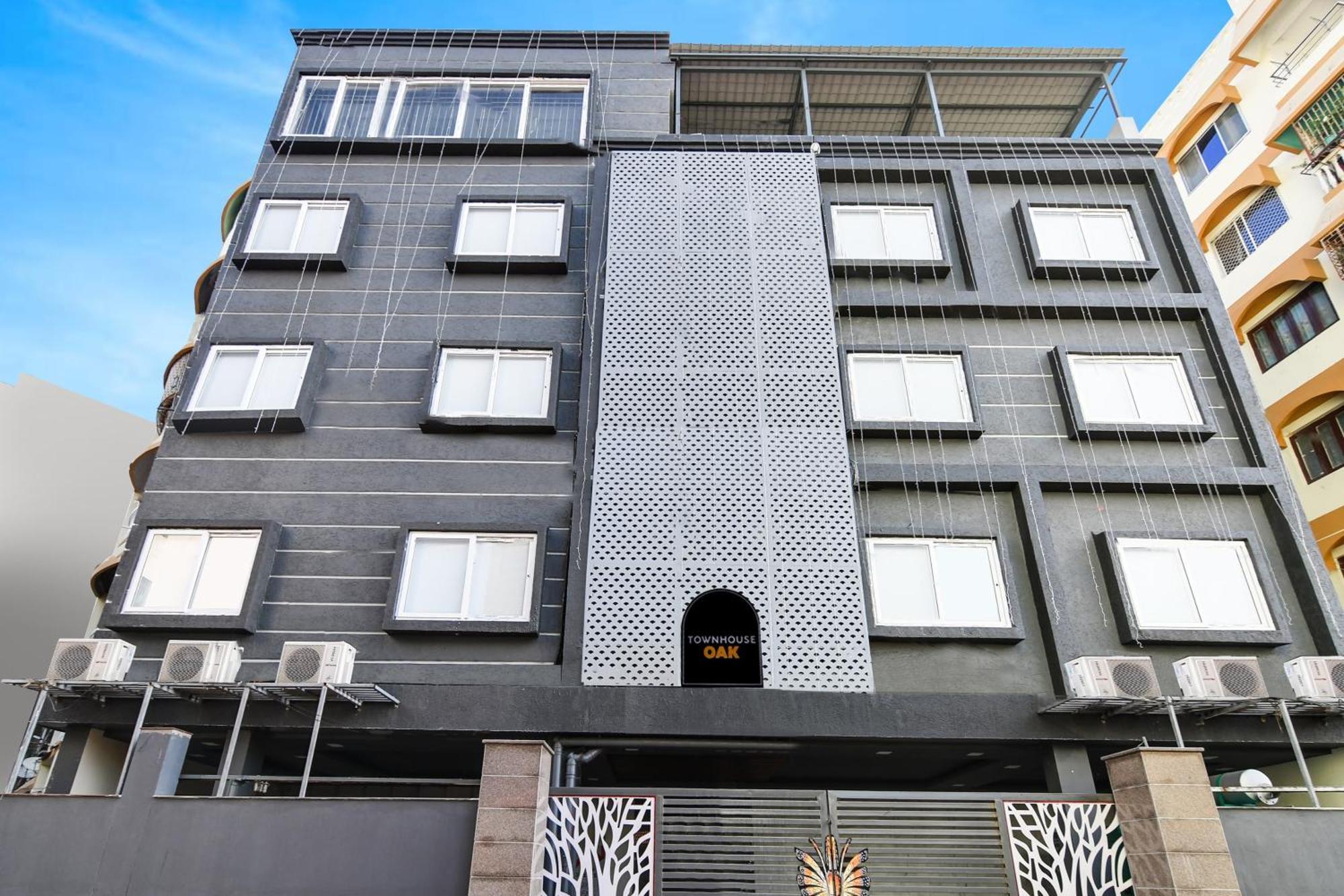 Super Townhouse Oak Sayhallo Ecstasy Bhubaneswar Ngoại thất bức ảnh