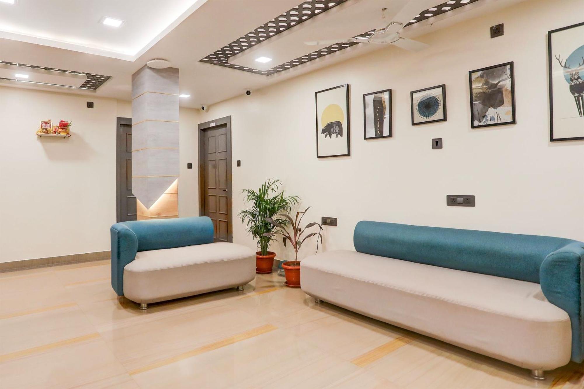 Super Townhouse Oak Sayhallo Ecstasy Bhubaneswar Ngoại thất bức ảnh